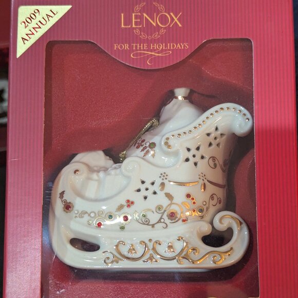 Lenox 2009 Annual Ornament -NIB - Picture 1 of 6